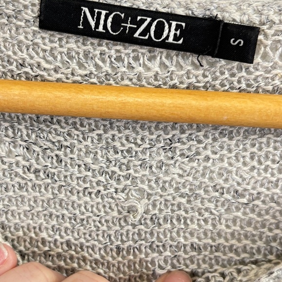 NIC+ZOE Gray Knit Blouse - Picture 3 of 4